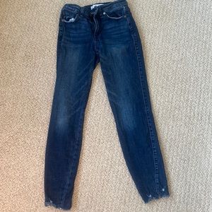 Kankan size 1/24 -skinny style with lightly fray cuff jeans. Dark blue